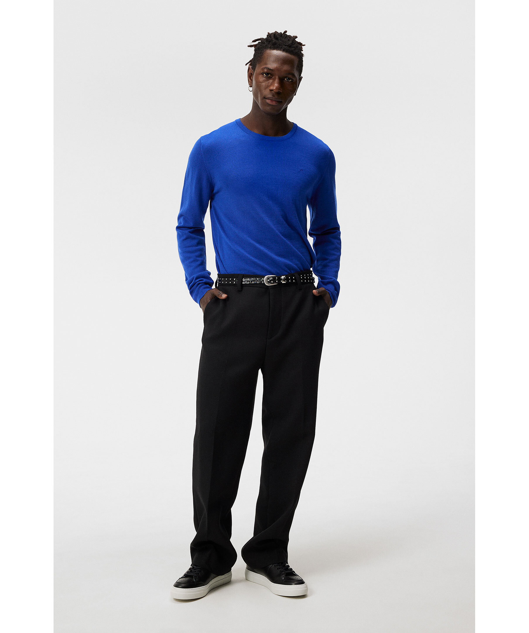Lyle merino crew neck 4