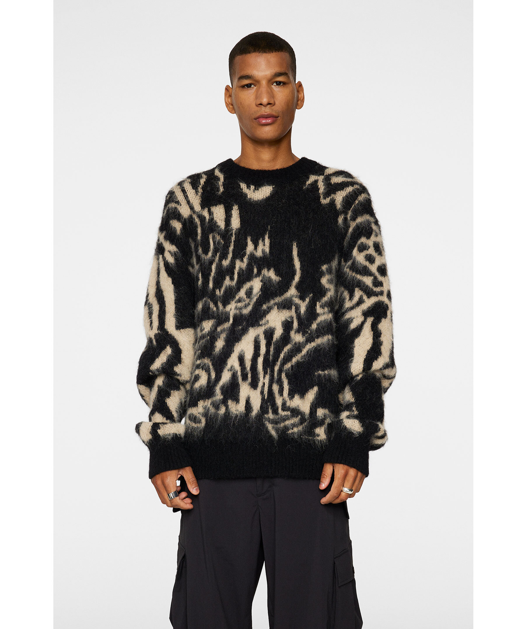 Falkor jacquard knit swea 1