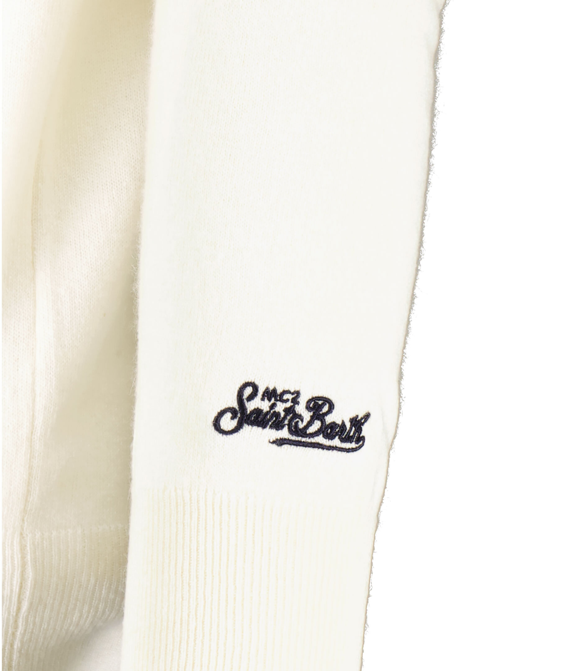 Crew Neck Light Sweater 2