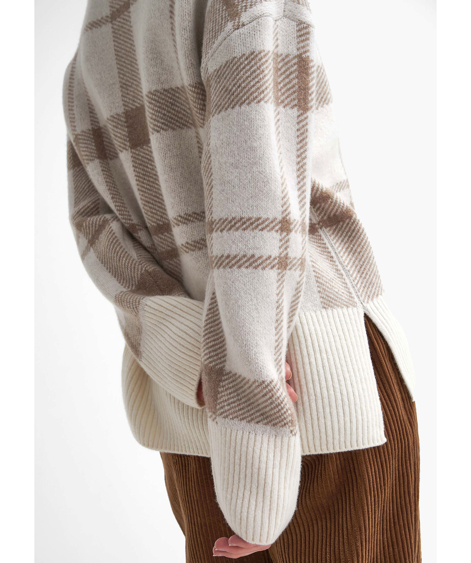 Deanna T Neck Knit 4