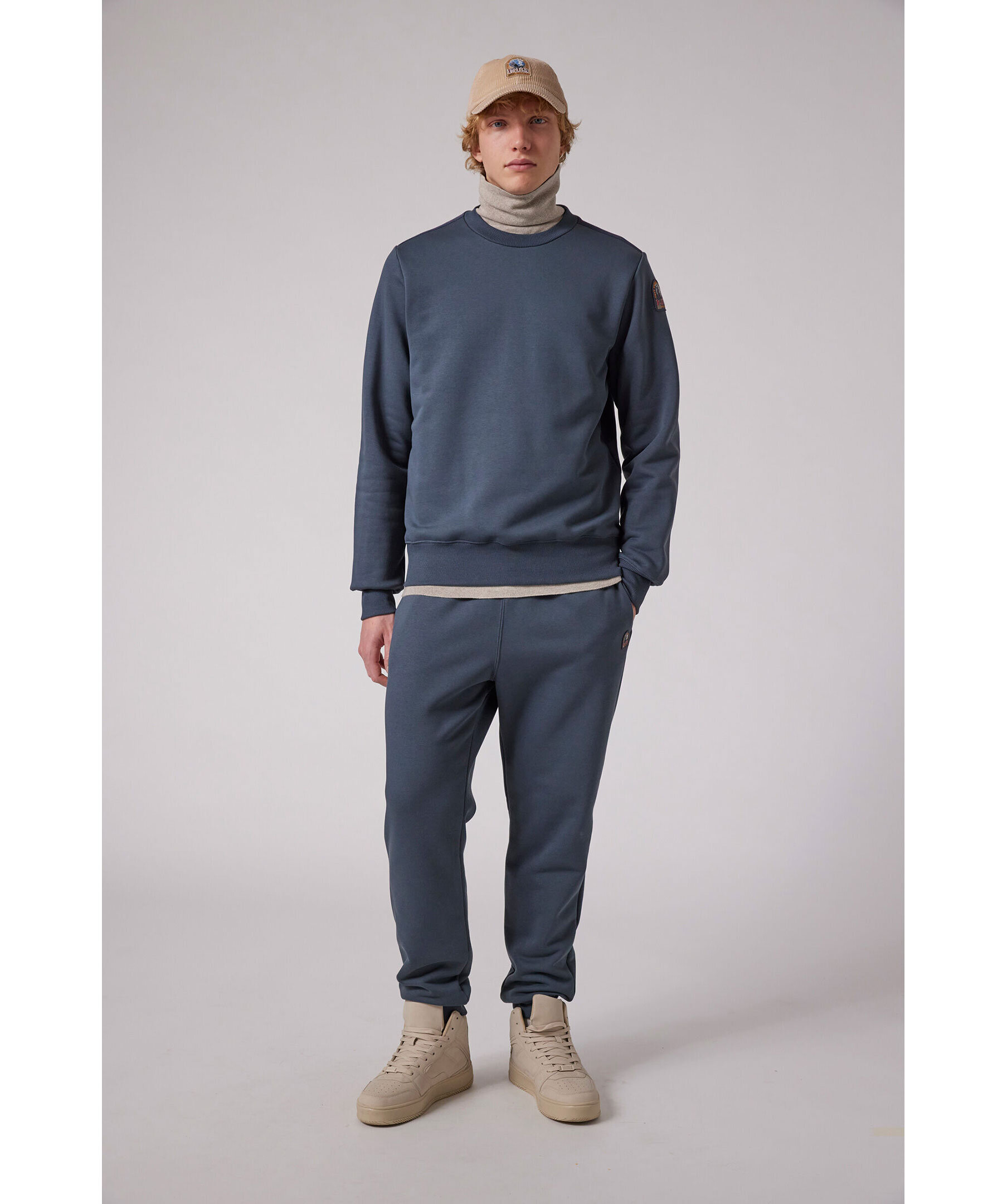 PARAJUMPERS｜ (K2 (25SS-PMFLEY21-541)) K2 - CREWNECK FLEECE BLACK | Parajumpers®