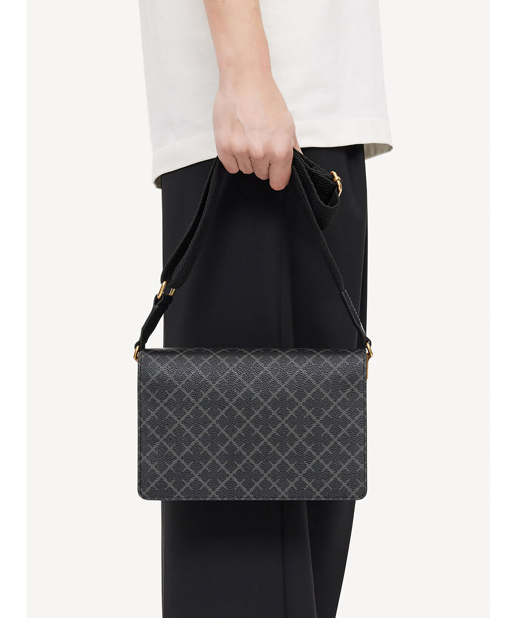 Loenna shoulder bag 4