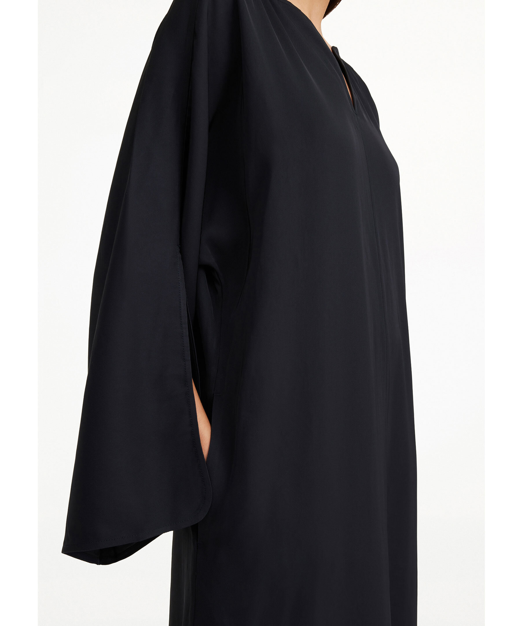 Cais Dress 3